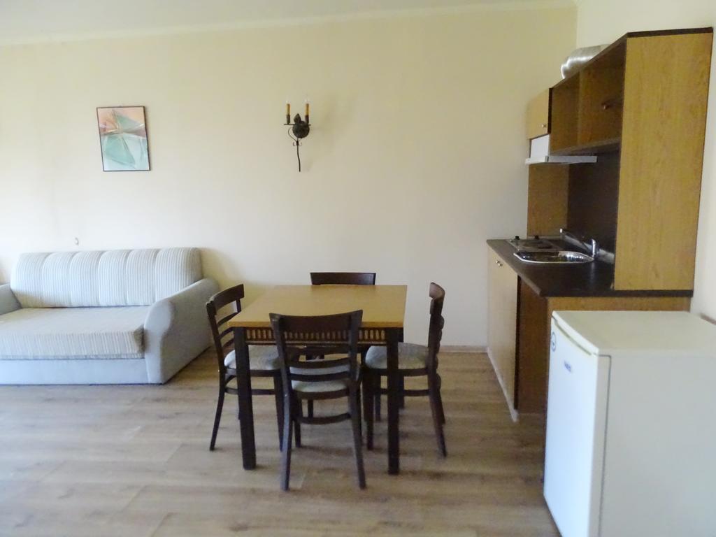 Elenite Private Apartments אלניטה מראה חיצוני תמונה
