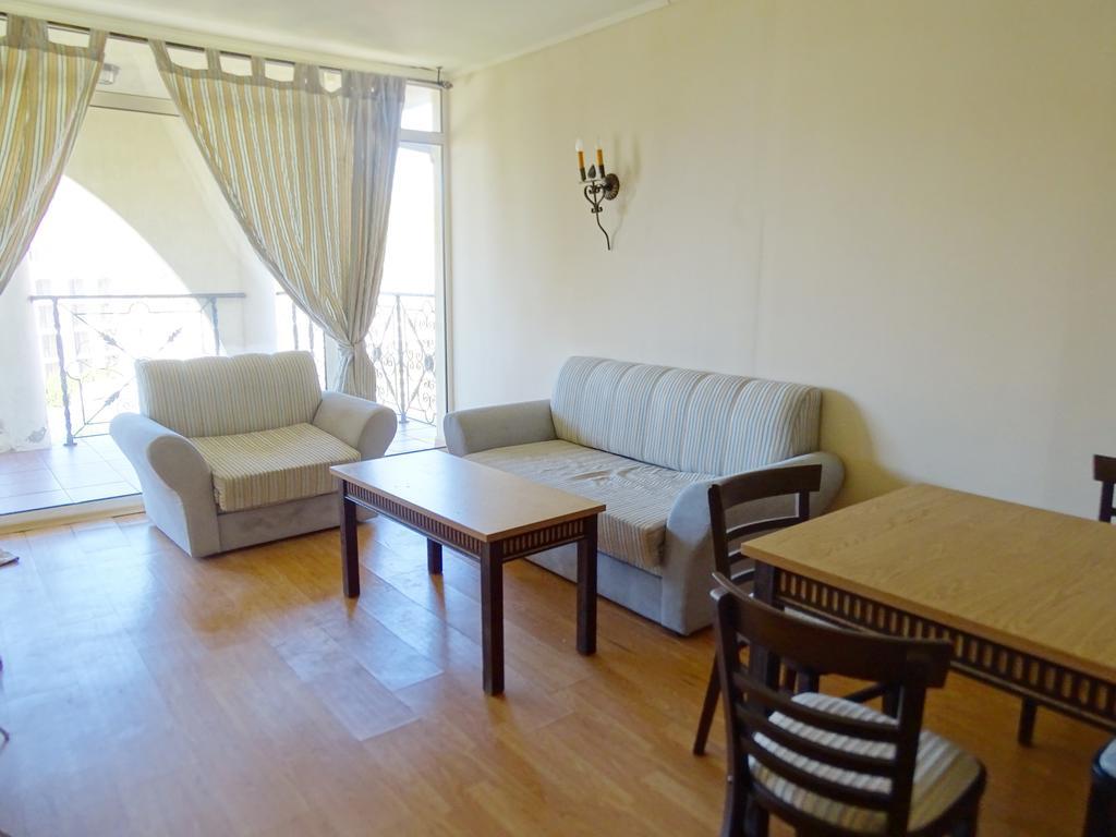 Elenite Private Apartments אלניטה מראה חיצוני תמונה